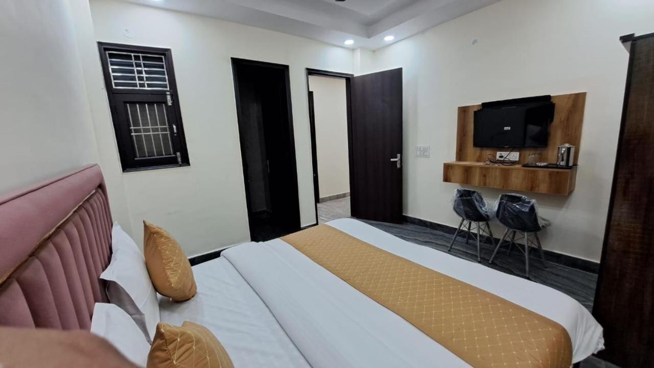 Hotel O City Deluxe Делі Екстер'єр фото